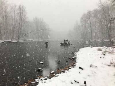 Scenic Salmon River Fishing Report steelhead guide drift boat fishing in Pulaski NY. Salmon River Fishing Report steelhead fishing in Pulaski NY with Salmon River drift boat Guide.