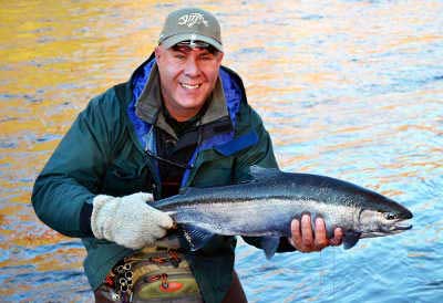 Fall Salmon River Steelhead fishing Pulaski NY during the Winter, Spring and April. Nice fresh steelhead!